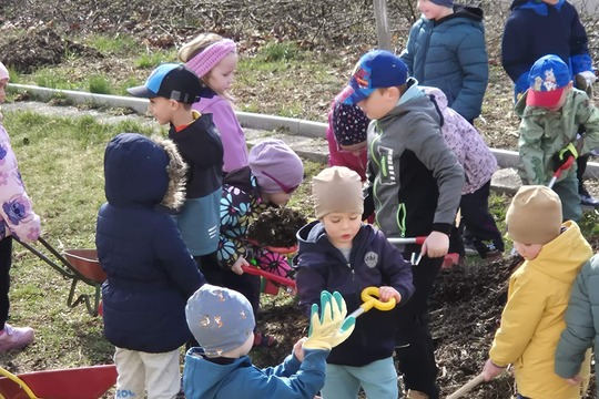 Malí zahradníci v akci 1