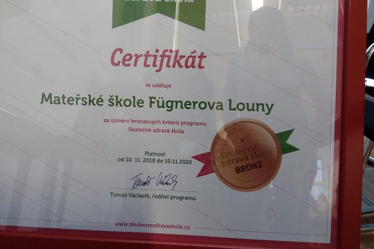 Převzali jsme bronzový certifikát 1