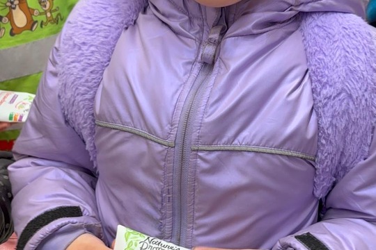 Děti si svačinu kupují 1