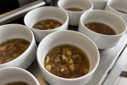 Když jaro dorazí i na talíř Když jaro dorazí i na talíř 1