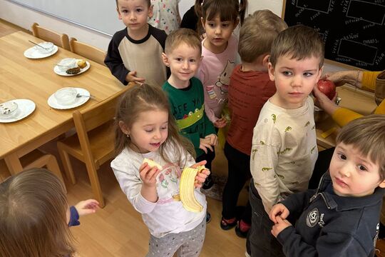Malé ruce, velká radost Malé ruce, velká radost 1