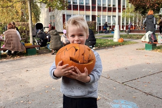 Den školní jídelny aneb Dýňohrátky ve Věkoších 2 1