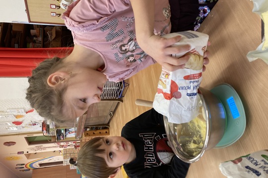 Berušky pekly masopustní koblížky 1