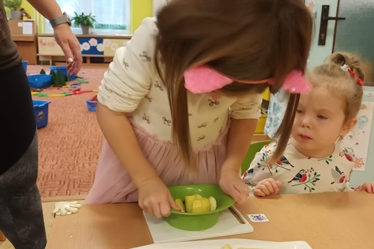 Jablečné křížaly a čaj 1