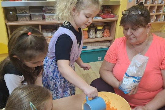 MŠ Soběchleby - Mrkvové muffiny 1