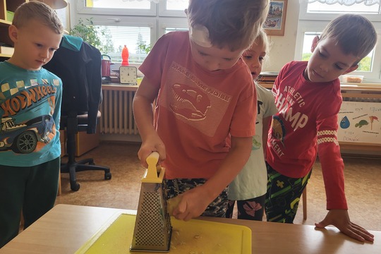 Vaříme brambory - Sluníčka 1