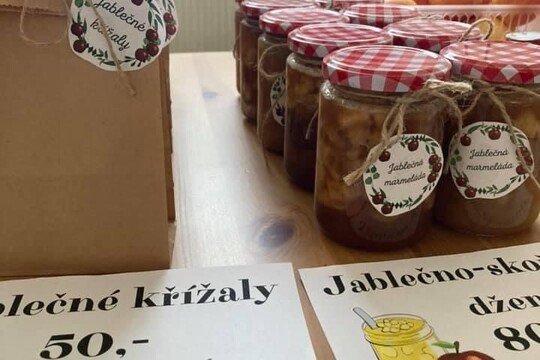 Školní farmářský trh školy Svět 1