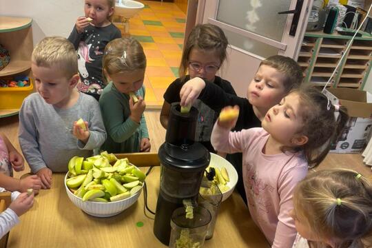 Vyrábíme šťávu z jablíček 1