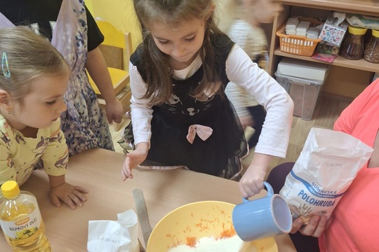 MŠ Soběchleby - Mrkvové muffiny 1