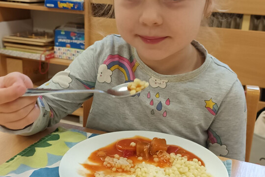 Kde se dobře vaří, tam se dobře daří! Kde se dobře vaří, tam se dobře daří! 1