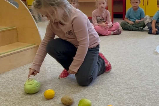 Ovoce a zelenina jako součást matematické gramotnosti Ovoce a zelenina jako součást matematické gramotnosti 1