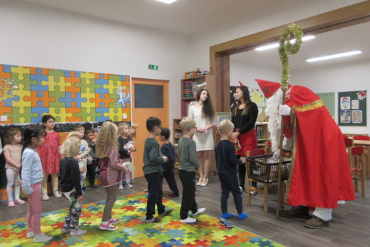 Mikuláš ve školce 1