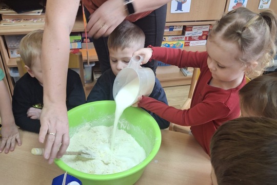 MŠ Soběchleby - Domácí pečivo MŠ Soběchleby - Domácí pečivo 1