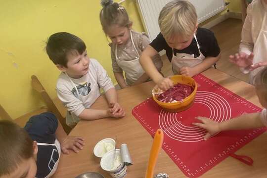 Pomazánka s červené řepy Pomazánka s červené řepy 1