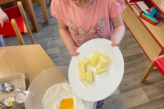 Motýlci z MŠ Kollárova - Svatomartinské rohlíčky Motýlci z MŠ Kollárova - Svatomartinské rohlíčky 1