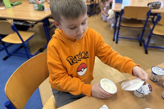 Mléko do škol v praxi – ochutnáváme, objevujeme, tvoříme 1