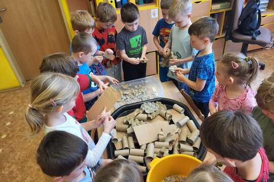 Recyklace papíru - Sluníčka 1