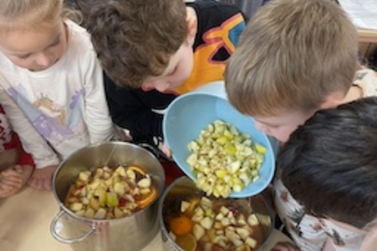 Ovocný punč u Ježečků Ovocný punč u Ježečků 1