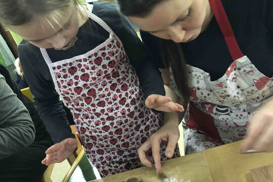 Cesta za tajemstvím babiččiny kuchyně: PODZIM co zahřeje a uzdraví Cesta za tajemstvím babiččiny kuchyně: PODZIM co zahřeje a uzdraví 1