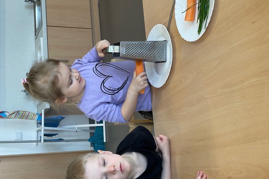 Pomazánky z rukou dětí 1