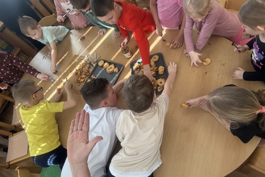 Pečení s maminkou 1