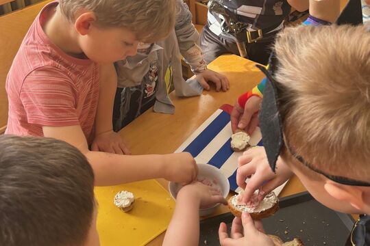 Karnevalové mlsání - Sluníčka 1