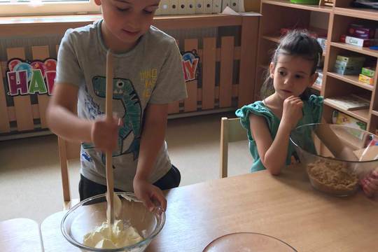 Chefs in Training - Mini Cheesecake bites 1