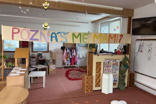 Den maminek Den maminek 1