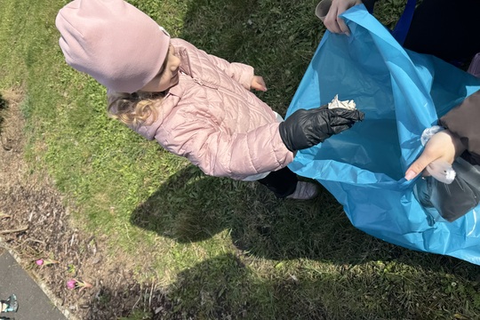 Motýlci z MŠ Kollárova - Třídíme odpad 1