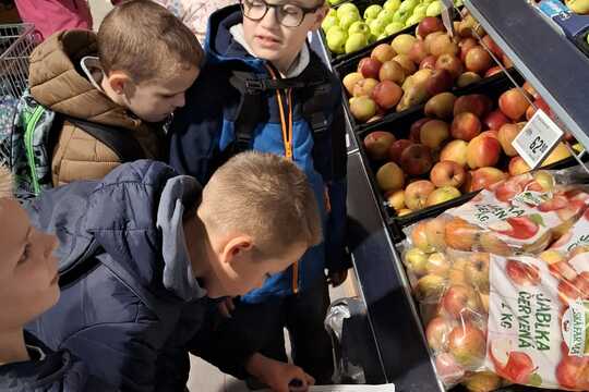 Nákup v rámci projektového dne Nákup v rámci projektového dne 1
