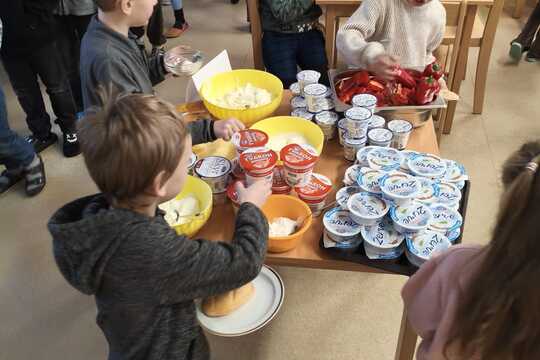 Výrobky mléčné... 1