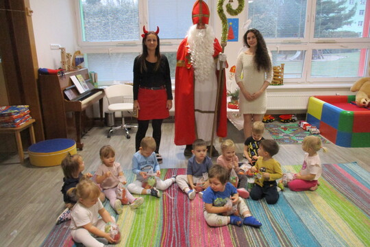 Mikuláš ve školce 1