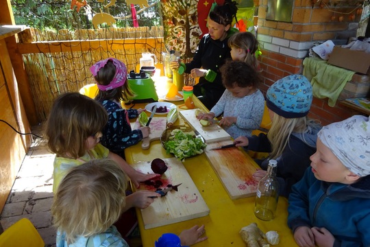 Piknik u příležitosti Mezinárodního dne lesních mateřských škol 1
