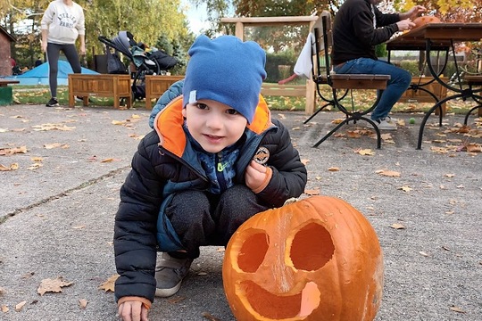 Den školní jídelny aneb Dýňohrátky ve Věkoších 2 1