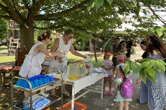 Piknik na školní zahradě 1