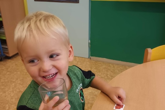 Jablečné křížaly a čaj 1