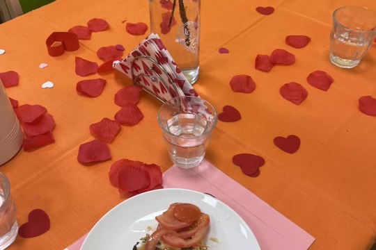 Valentýnské stolování 1