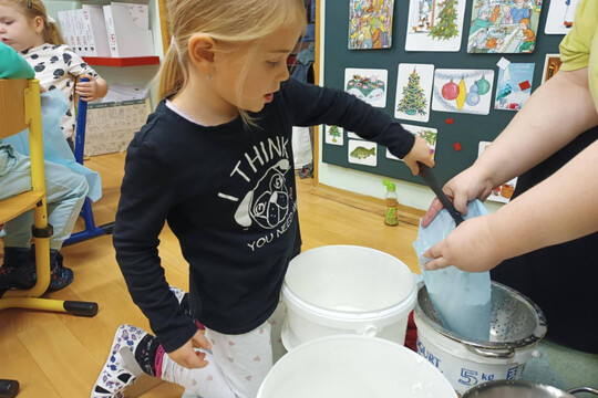 Vánoční jarmark-výrobky z mléka 1