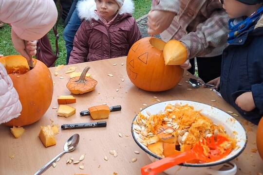 Malý FARMÁŘSKÝ trh a PODZIMNÍ slavnost v PASTELCE 1