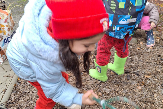 MŠ Dukelských hrdinů - Na jeden den zahradníkem 1