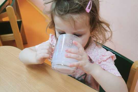 Mléčný jahodový shake 1