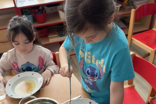 Malý krok u oběda - velký krok k samostatnosti 1