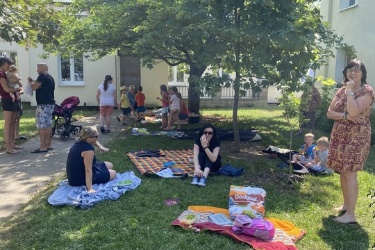 Piknik na školní zahradě 1