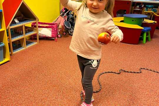 V hlavní roli jablíčka 1