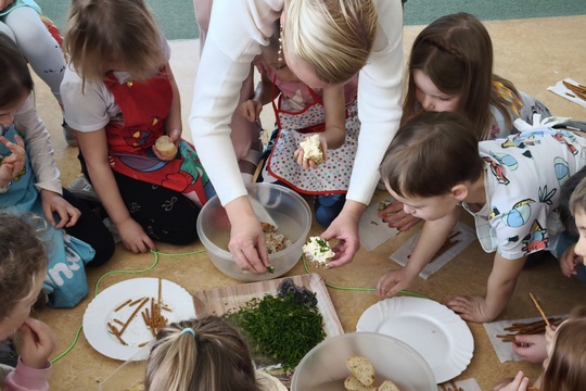 JARNÍ ZDRAVÁ POMAZÁNKA U BERUŠEK 1