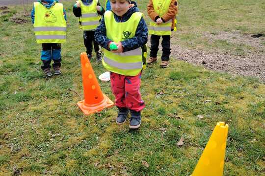 MŠ Sluníčko Krupka - Zajíček Hopík a velikonoční stezka 1