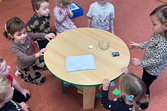 Kytičky z MŠ Kollárova - Hrajeme si na povolání – zahradníci i detektivové 1