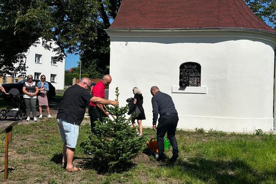 MŠ Sluníčko Soběchleby - Slavnostní setkání - převzetí stromku 1