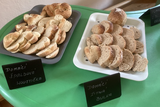Den otevřených dveři spojený s Jarmarkem a ochutnávkou školní kuchyně Den otevřených dveři spojený s Jarmarkem a ochutnávkou školní kuchyně 1
