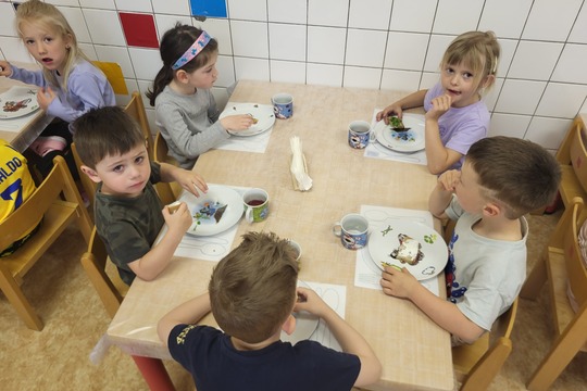 Chystáme si svačinu - Kytičky 1